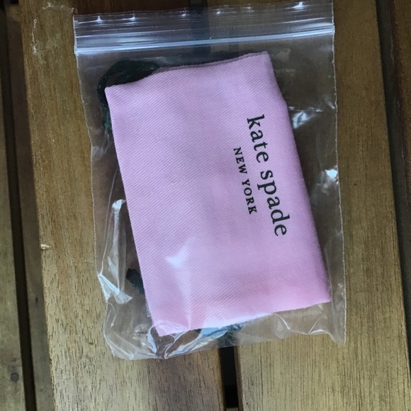 Kate Spade Rise & Shine stud earrings set - Picture 3 of 3